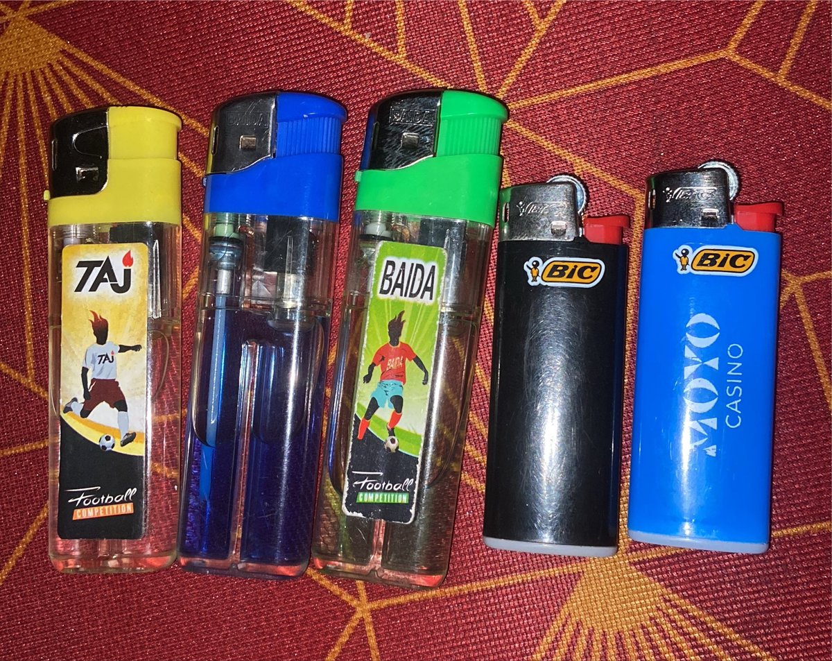 _clid3_rn's tweet photo. Nikiwasha hizi lighter zote I’m sure I can be able to power my home https://t.co/JspUdyFqnW