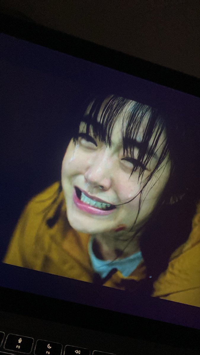 ppanadolll's tweet photo. kasiannn jiannn😭😭😭😭
jinman lu telat monyet https://t.co/fu0DGMnuHn