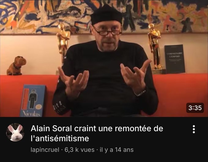 dmaxite's tweet photo. Le groupe Bolloré qui dit défendre la liberté d’expression https://t.co/MzxbcOIFTq
