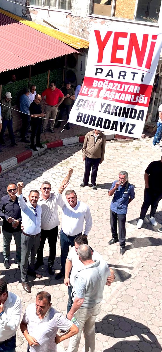 OKANYASARELBASI's tweet photo. Yeni bir hikaye yazmanın zamanı geldi. 
#Başlıyoruz 
#YeniPARTİ https://t.co/ExEgWljNMy