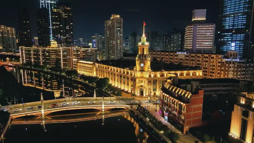 csds001's tweet photo. 分享几张上海外滩照片

没有去过上海的 一定要去趟上海

现场看看场景真的是很震撼 https://t.co/UaWiQTdTj5