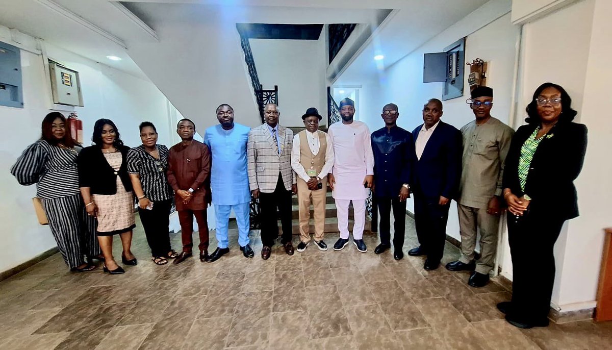 nhia_nigeria's tweet photo. *The future of health insurance in Nigeria is evolving*

Yesterday, the Director General of @nhia_nigeria, Dr. Kelechi Ohiri, held a strategic engagement with key leaders in the health sector, including the umbrella bodies of Healthcare Providers Association of Nigeria (HCPAN), https://t.co/R5XUKHUiBl