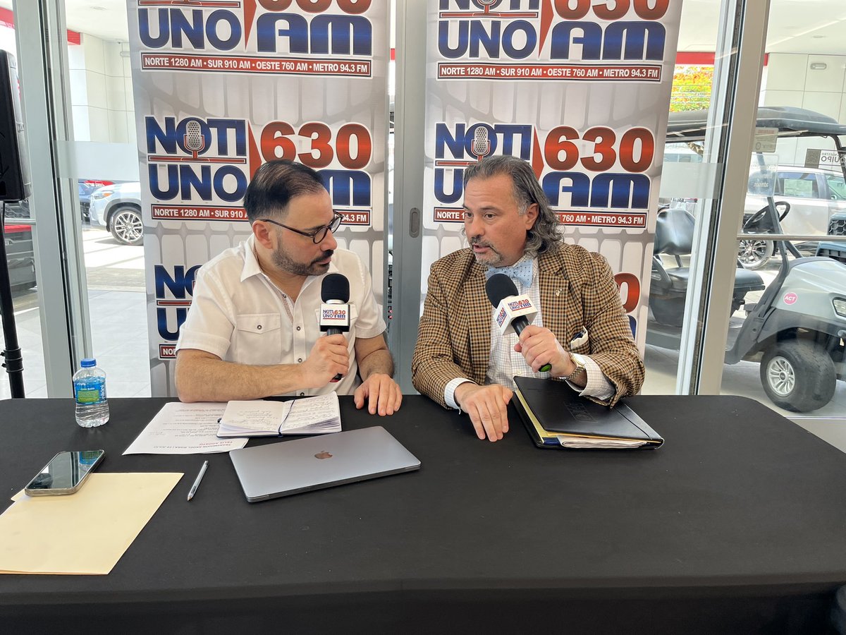 MasiniGlobal's tweet photo. Honrado por invitación de @ProfAngelRosa para estar en @NotiUno 630 para análisis caso legal d Elvia Cabrera en PR 🇵🇷 @JMMCondor @VamosXPartePR / Honored by invitation by @ProfAngelRosa to b on @NotiUno 630 for analysis of Elvia Cabrera case in PR 🇵🇷 @JMMCondor @VamosXPartePR https://t.co/hVCxyfX6kI