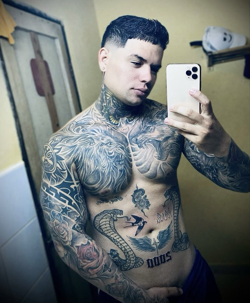 kaly_power's tweet photo. Te gustan los tatos ? https://t.co/xOrfGFr3SP