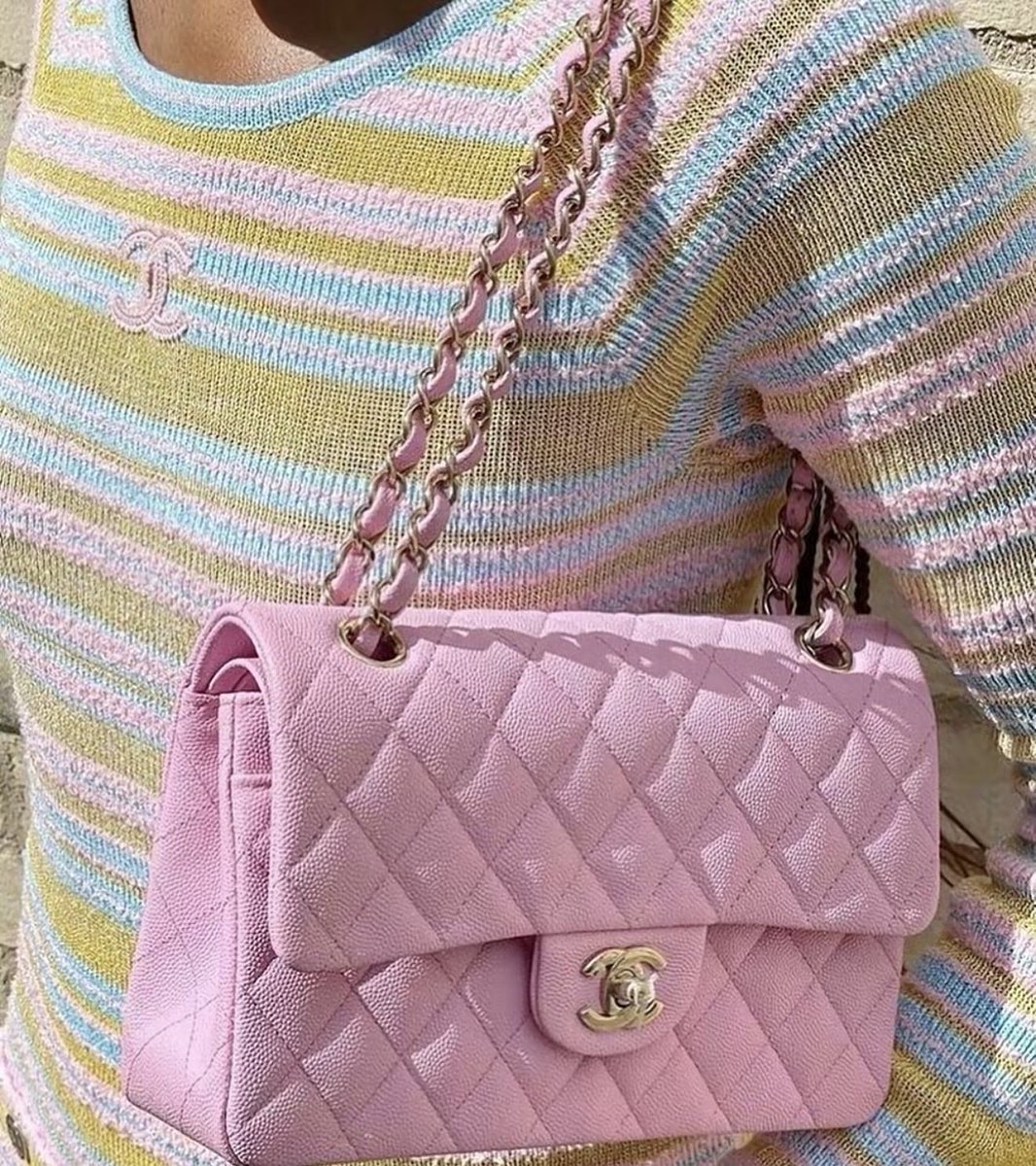silkvanille's tweet photo. pink chanel https://t.co/6vMW0gGYmB