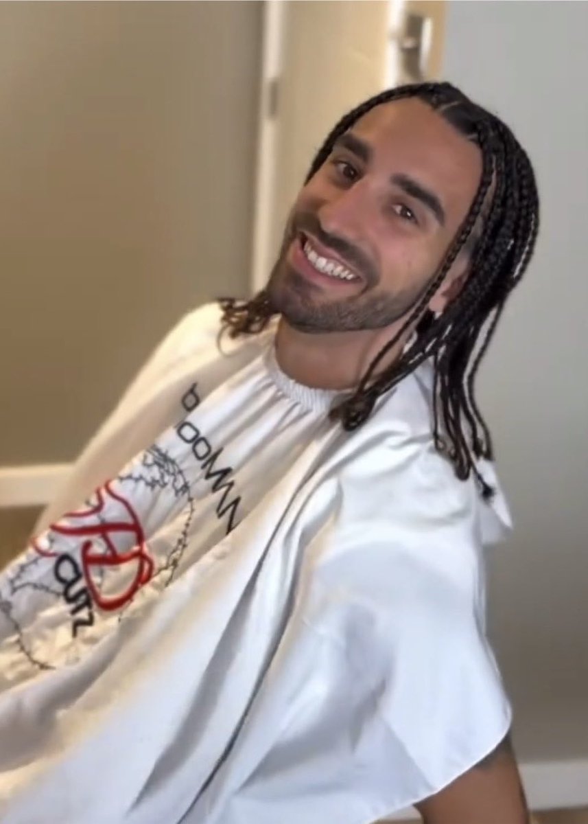 centregoals's tweet photo. Marc Cucurella’s new look 💈💇‍♂️ https://t.co/MLRQ8cRNPi