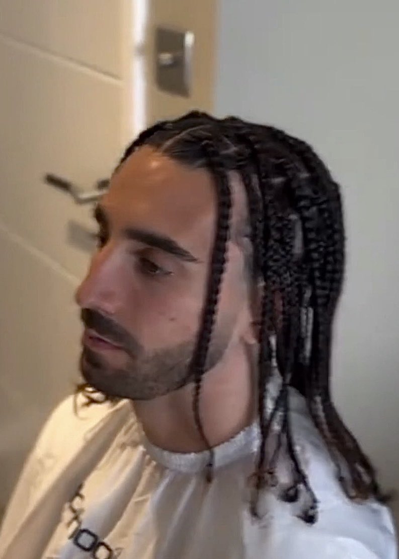 centregoals's tweet photo. Marc Cucurella’s new look 💈💇‍♂️ https://t.co/MLRQ8cRNPi