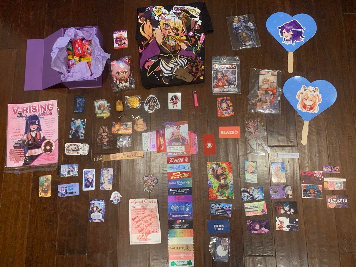 ProjektAuran's tweet photo. 📦 Finally unloaded my loot from Offkai Expo! https://t.co/ZhFSDpYpMW
