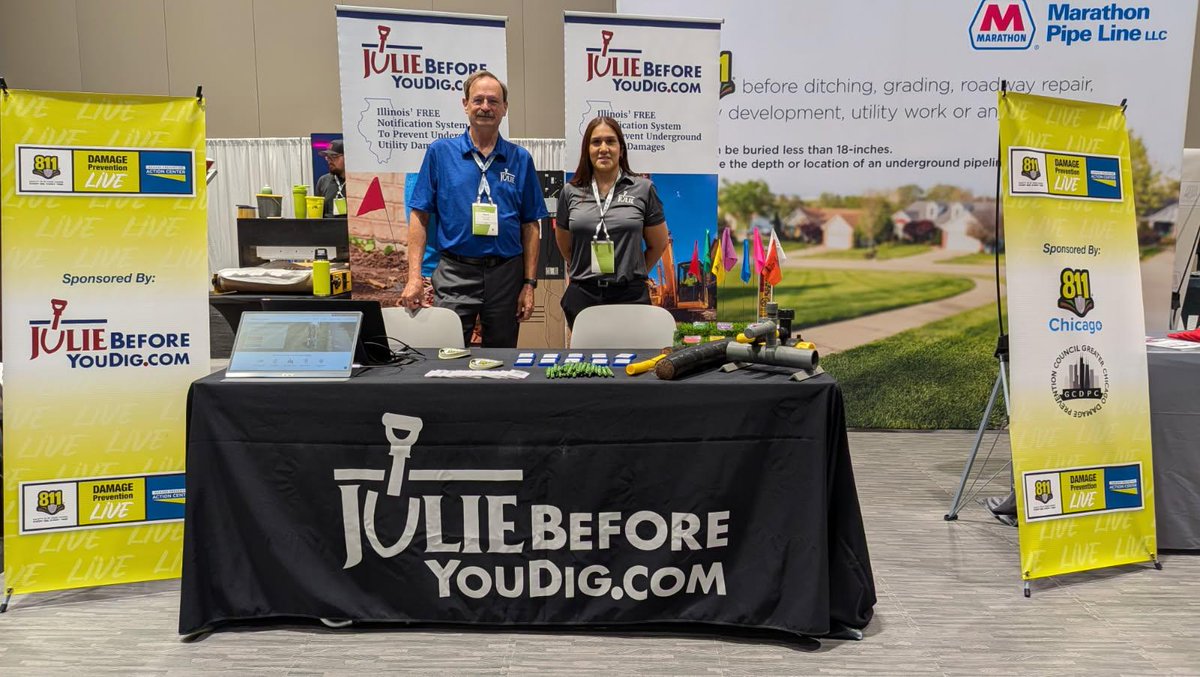 JULIE1call's tweet photo. Damage Prevention Managers, David Van Wy and Lucy Martinez, represented JULIE at the National Conference of State Legislatures Summit in Chicago, educating state and national lawmakers on the importance of safe digging.

https://t.co/65di9FBWdn
#JULIEbeforeyoudig #Call811 https://t.co/4eNGbyROQX