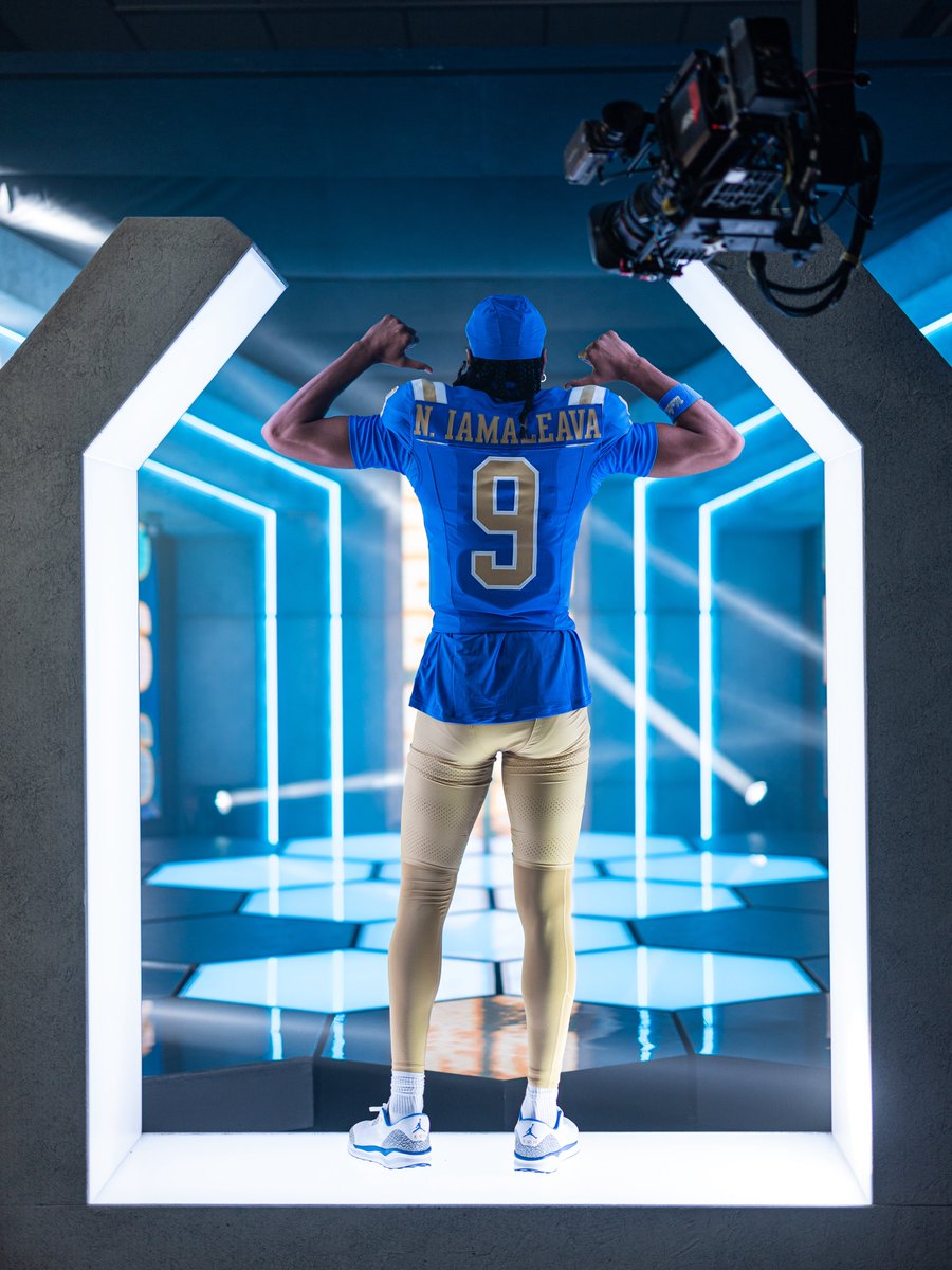 UCLAFootball's tweet photo. Home threads🧵 🥶

#4sup  @bigten https://t.co/576QMG0xc0