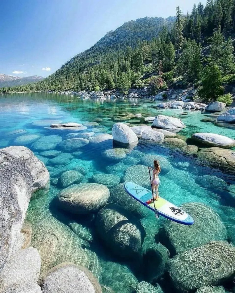 viewsoff's tweet photo. Lake Tahoe, California https://t.co/JQX2CTMoDy
