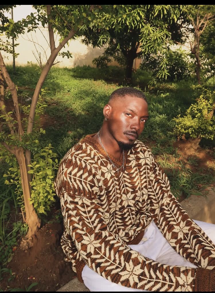 bigPauloT's tweet photo. @BBNaija Then They’ll Look for Chocolate Pounded Yam 🍠 and Eat nah 
What else🤣🤣🤣 https://t.co/UnN76PLN0T