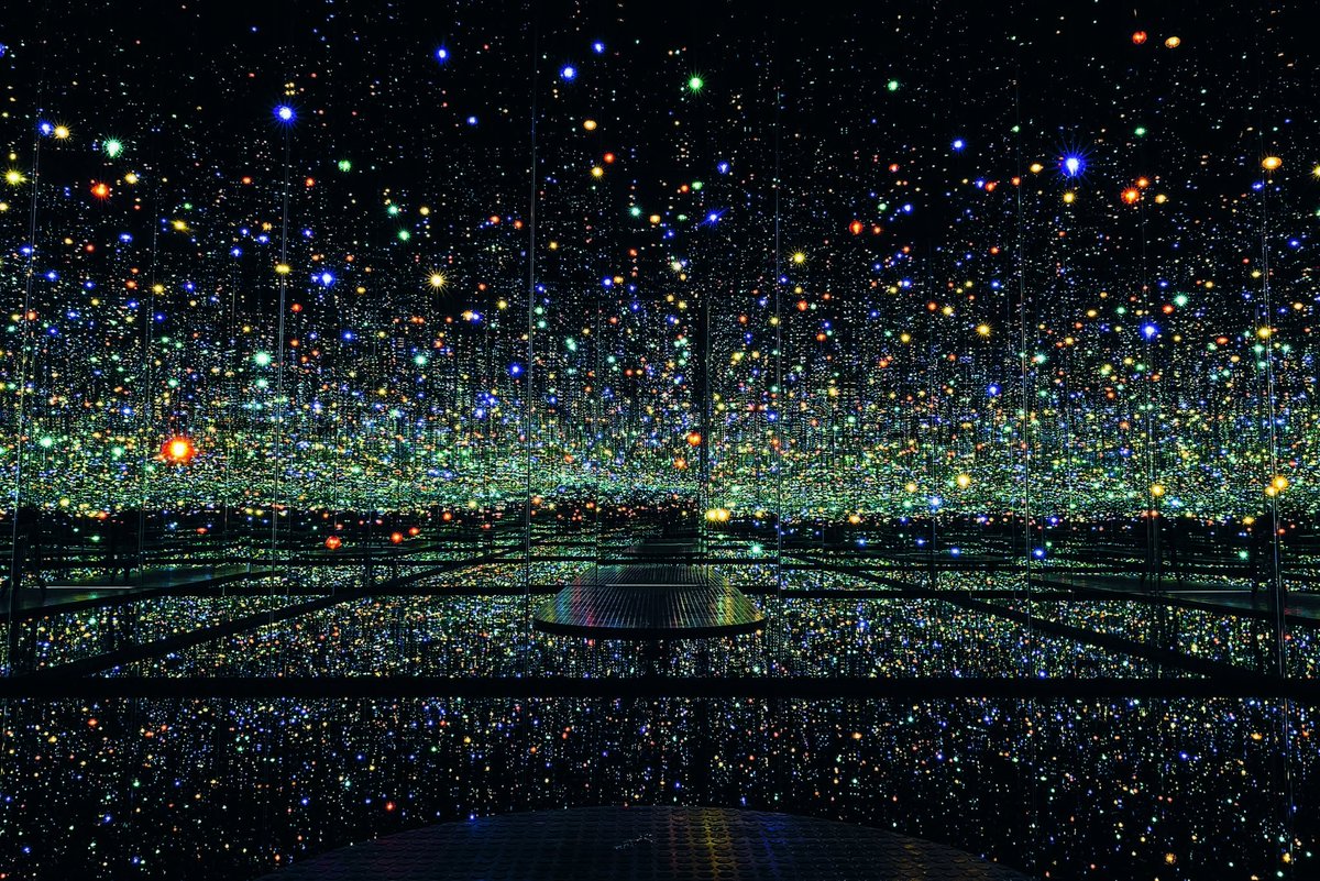 literatura_rte's tweet photo. Infinity Mirrored Room – Gleaming Lights of the Souls Yayoi Kusama https://t.co/eFv18PAgEo