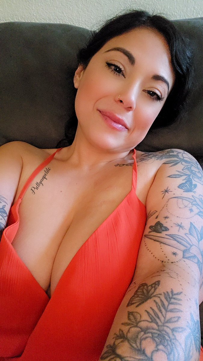 Roseprettyp's tweet photo. Orange you glad you stopped scrolling https://t.co/dbsRJGPjSp
