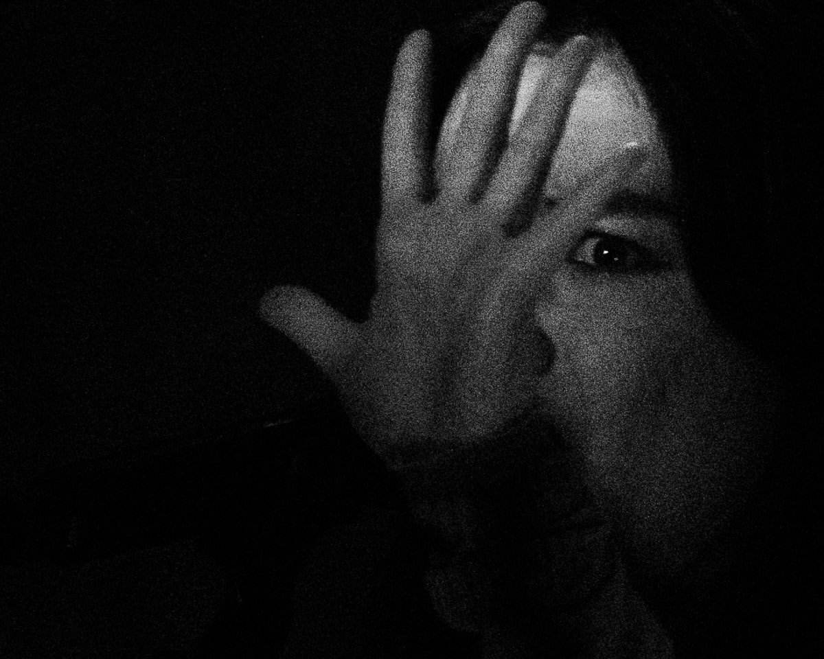 mitskifiIes's tweet photo. Close-ups of Mitski during her live performances, photographed by @lexiealley https://t.co/sIhH36COV4