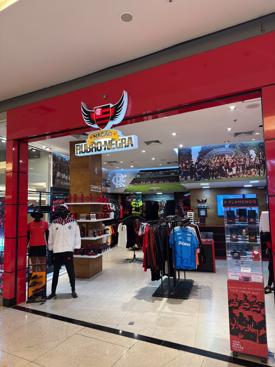 oleandrolds02's tweet photo. NAÇÃO RUBRO-NEGRA | METROPOLITANO SHOPPING 🇦🇴

📍Loja oficial do Flamengo, entrada oeste. 

📲| Vendas por Whats 2198048-9657 e direct.

Enviamos para todo Brasil #nação #issoaquiéflamengo #flamengo #crf 🇧🇷 ✈️ https://t.co/8mclMEzMMu