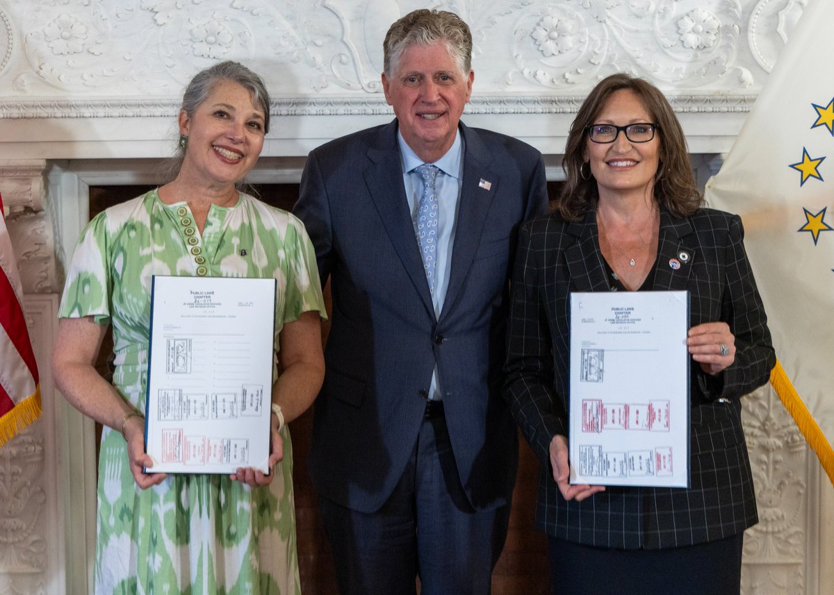 RISenate's tweet photo. Legislation sponsored by Senator @LoriUrsoRI and Representative Jennifer Boylan to help homebound patients access routine foot care at home was ceremonially signed into law today at the State House.

Learn more: https://t.co/wcGcNgILEr https://t.co/U2k5peMzUA