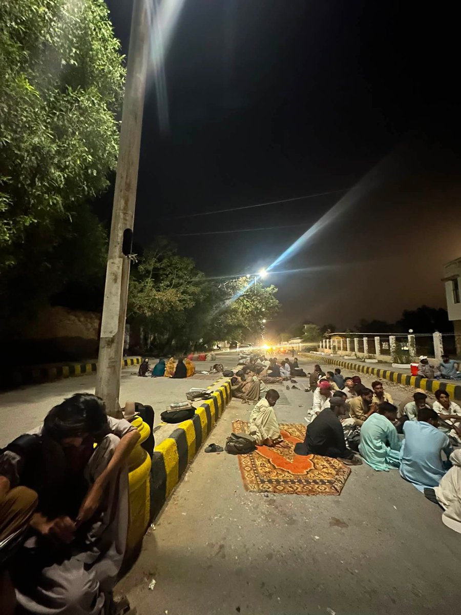 YasmeenBaloch04's tweet photo. The peaceful students sit-in in front of the Digital Library, Khuzdar, continues as students call for the protection of an essential educational institution.
Education must be protected!
Knowledge must remain accessible!
#SaveDigitalLibraryKhuzdar
#KeepDigitalLibraryOpen https://t.co/V3pCMngDod