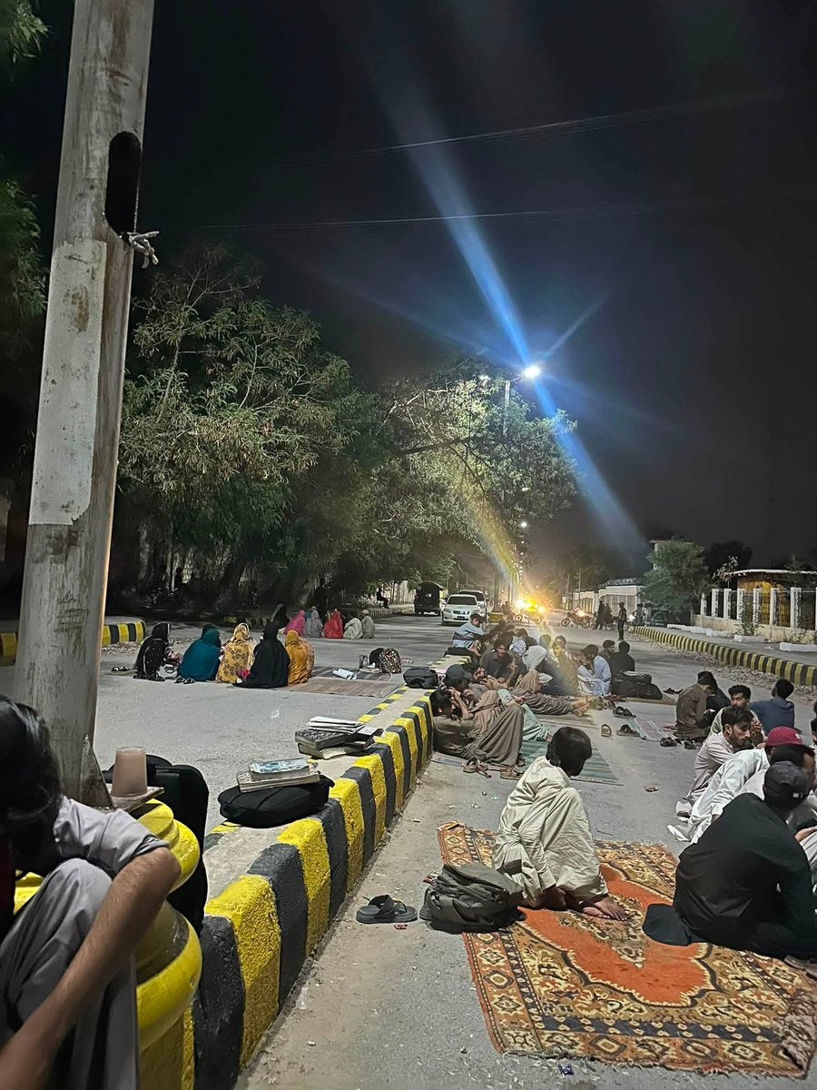 YasmeenBaloch04's tweet photo. The peaceful students sit-in in front of the Digital Library, Khuzdar, continues as students call for the protection of an essential educational institution.
Education must be protected!
Knowledge must remain accessible!
#SaveDigitalLibraryKhuzdar
#KeepDigitalLibraryOpen https://t.co/V3pCMngDod