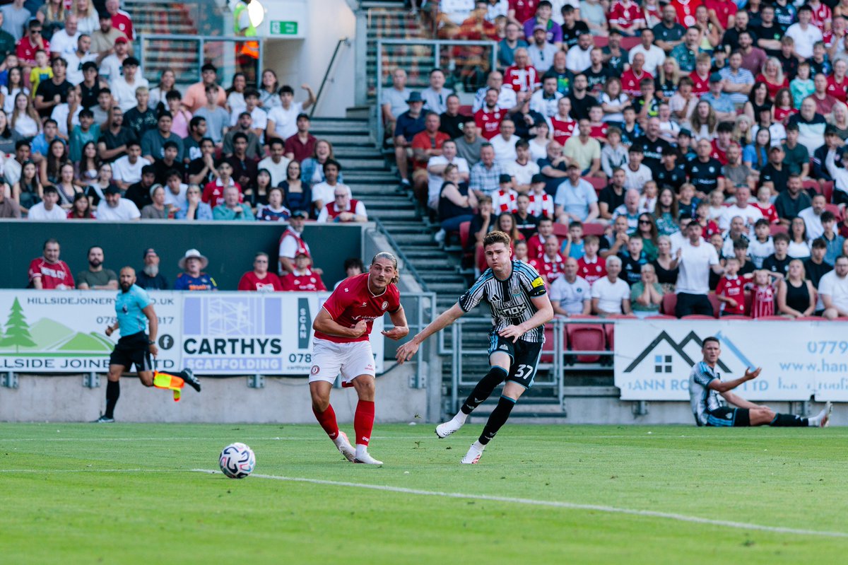 BristolCity's tweet photo. Another pre-season goal for Lorent Tolaj. 😏 https://t.co/Cj78WOEsFW