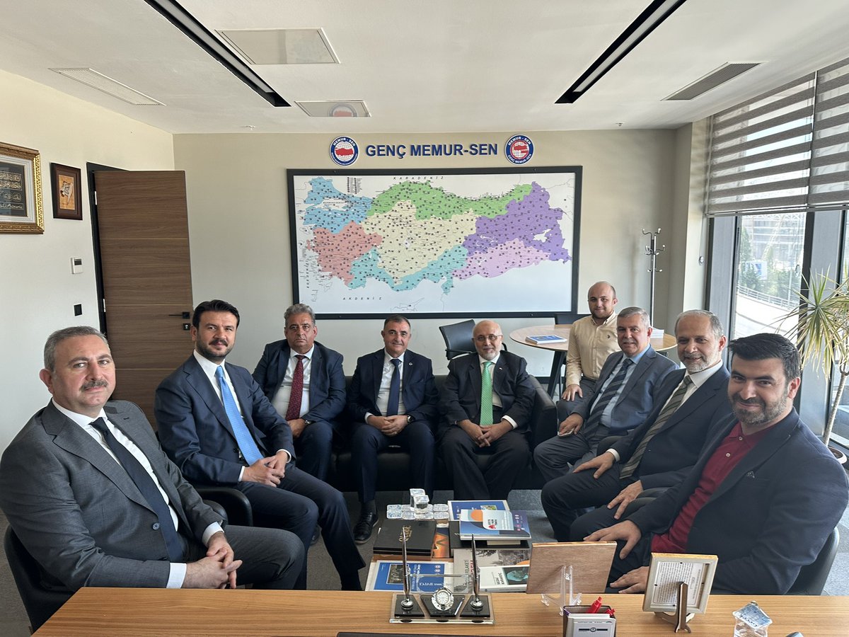 mstemrebalci's tweet photo. AK Parti Grup Başkanvekili Sn. @abdulhamitgul , Ankara Milletvekili Sn. @kurtcancelebi Sinop Milletvekili Sn. @NazimMavis ve Hatay Milletvekili Sn. @AbdulkadirOzl ‘i genel merkezimizde ağırladık.

Sn. Bakanımıza ve kıymetli milletvekillerimize ziyaretleri için çok teşekkür ediyoruz.