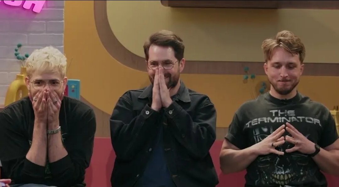 jarvgela's tweet photo. smosh boygenius but male https://t.co/c8Cjl2WlKw