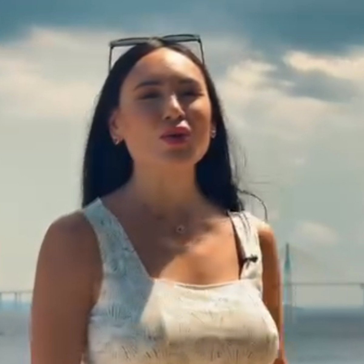 revistamp's tweet photo. Arleane Marques em uma nova campanha publicitária. https://t.co/Cz5L8v4TbY