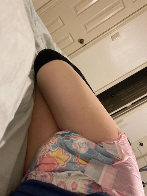 Bishonenboy's tweet photo. Have my old diaper pics https://t.co/uuqbtiX4OR