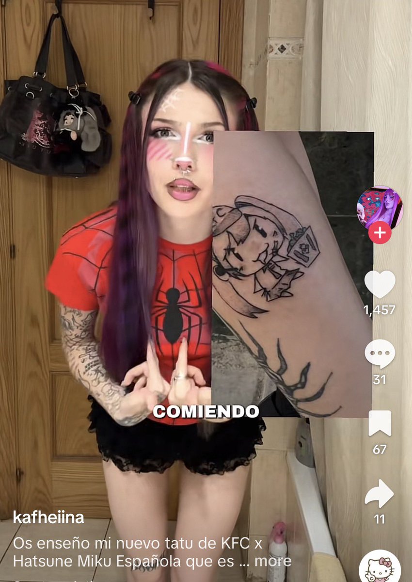 wolfw0od's tweet photo. TODAS las influencers alternativas son guerreras de shein amantes del overconsumption, que gritan q le jodan al sistema mientras lo favorecen siempre q puedan 

estamos literalmente doomed, cogen nuestras subculturas y las vuelven un outfit xulísimo, pisoteando los valores

yoqse https://t.co/gUQrJeHEdk
