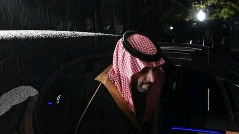 ghoroork_'s tweet photo. يعـني من الظلم لو اشبهك في طويق 
 وانت الجبل تقدر تزيحة بشخطة قلم https://t.co/3WgEAnYrJE
