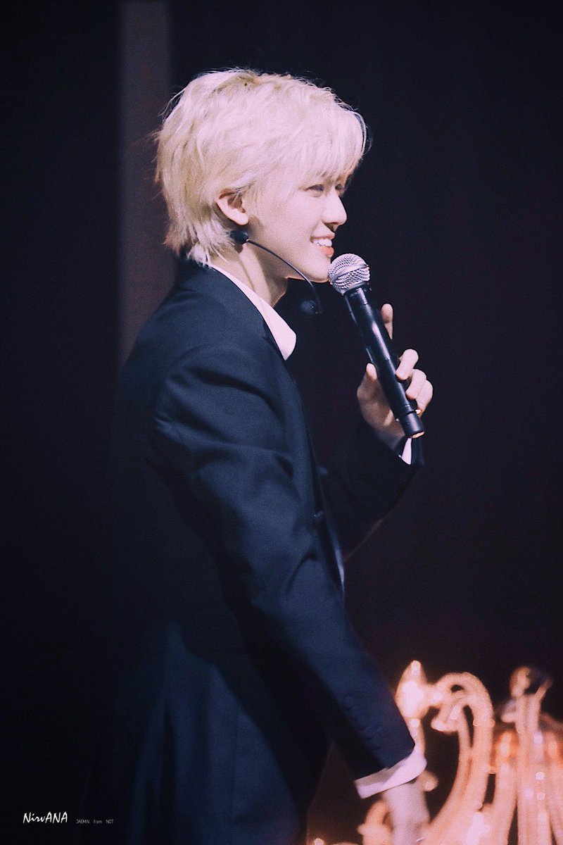 selfjmade's tweet photo. handsomeeee jaemin since day oneee https://t.co/wHD1CQY0zp