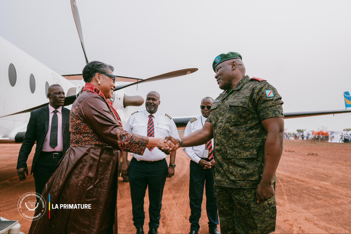 PrimatureRDC's tweet photo. #Agriculture #Développement
29 juillet 2026 | La Première Ministre, Cheffe du Gouvernement, Judith Suminwa Tuluka, est arrivée à Kaniama Kasese, dans la province du Haut-Lomami, pour prendre part aux activités que présidera le Président de la République, Félix Antoine Tshisekedi Tshilombo, dont le Conseil des ministres prévu le 31 juillet.

• Participation aux activités présidentielles consacrées à la relance agricole et au développement rural
• Tenue du Conseil des ministres à Kaniama Kasese
• Suivi des réalisations du Service national en matière de production agricole, de formation professionnelle et de réinsertion des jeunes
• Visite d’un site emblématique de la transformation économique et sociale du pays

Ce déplacement témoigne de la volonté du Gouvernement Suminwa de soutenir les initiatives qui renforcent la souveraineté alimentaire, créent des opportunités pour la jeunesse et accélèrent le développement de la République démocratique du Congo.