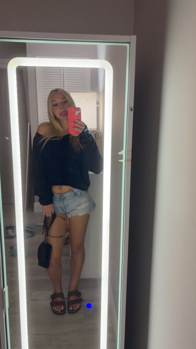 Lexi tweet media