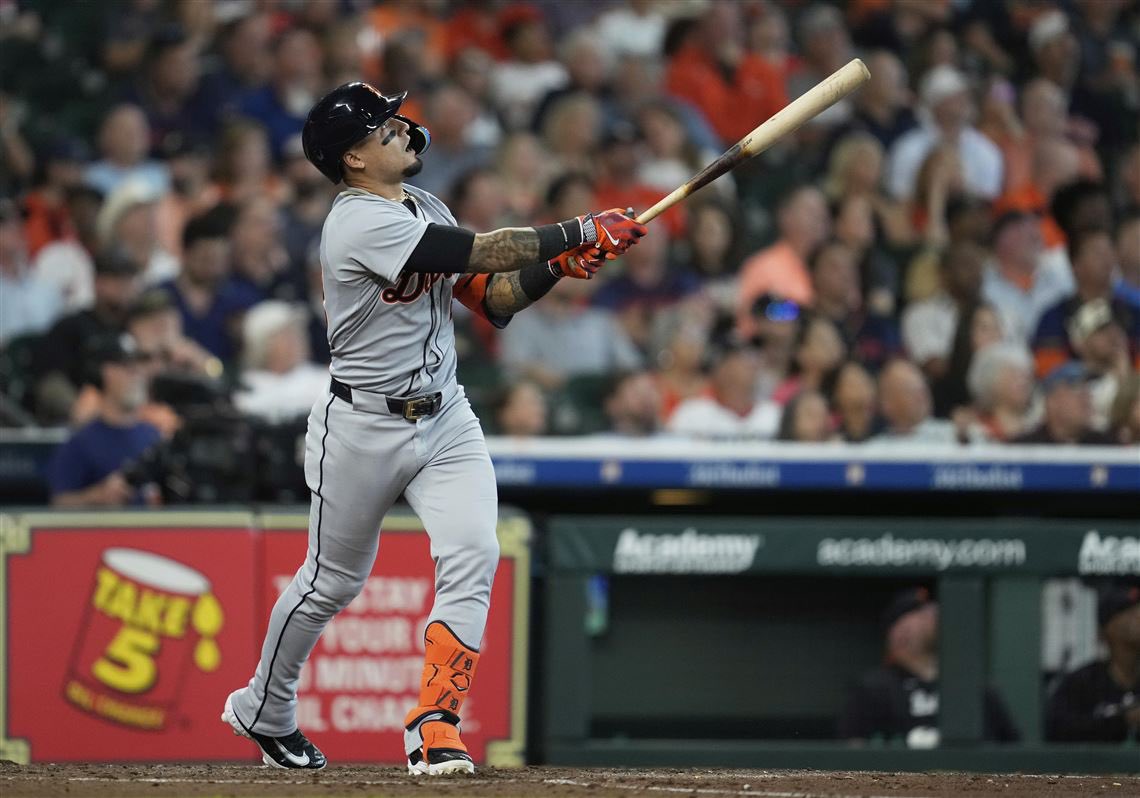MichSportsNow's tweet photo. Only 1 man can save us https://t.co/rtQdpcq4GD