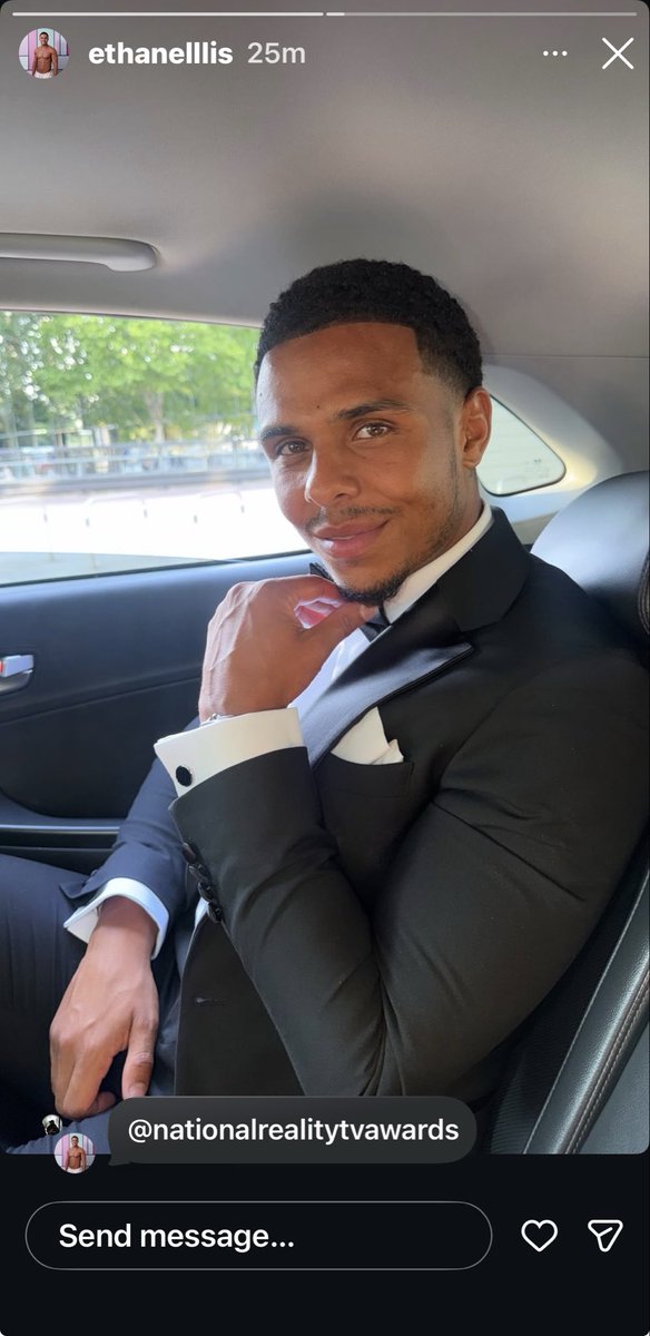 locketdiaries's tweet photo. why’s ethan serving queen here😭 #loveislanduk #loveisland https://t.co/m6obcc1kRE