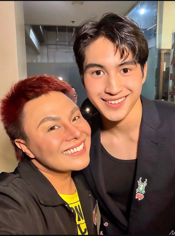 jean_0728's tweet photo. Good morning! @mor1019jhaiho manifesting carton guesting sa BananaKrew 🤗🤎

#CarTon #CarmelleCollado #AntonVinzon https://t.co/Yomn5mt2iK