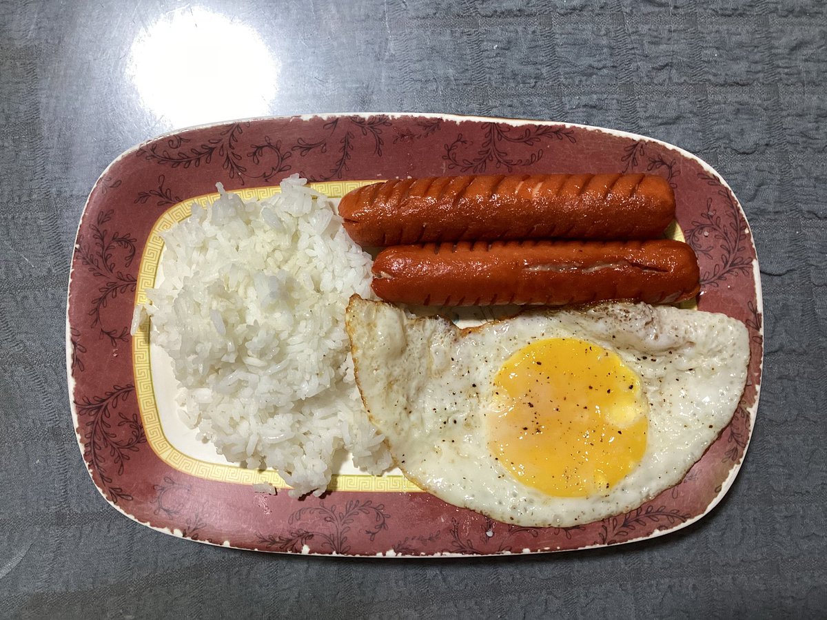 ewwcavite's tweet photo. walang makakatalo sa ‘yo tangina. 🔥🔥🔥 https://t.co/NtWcCnvT12