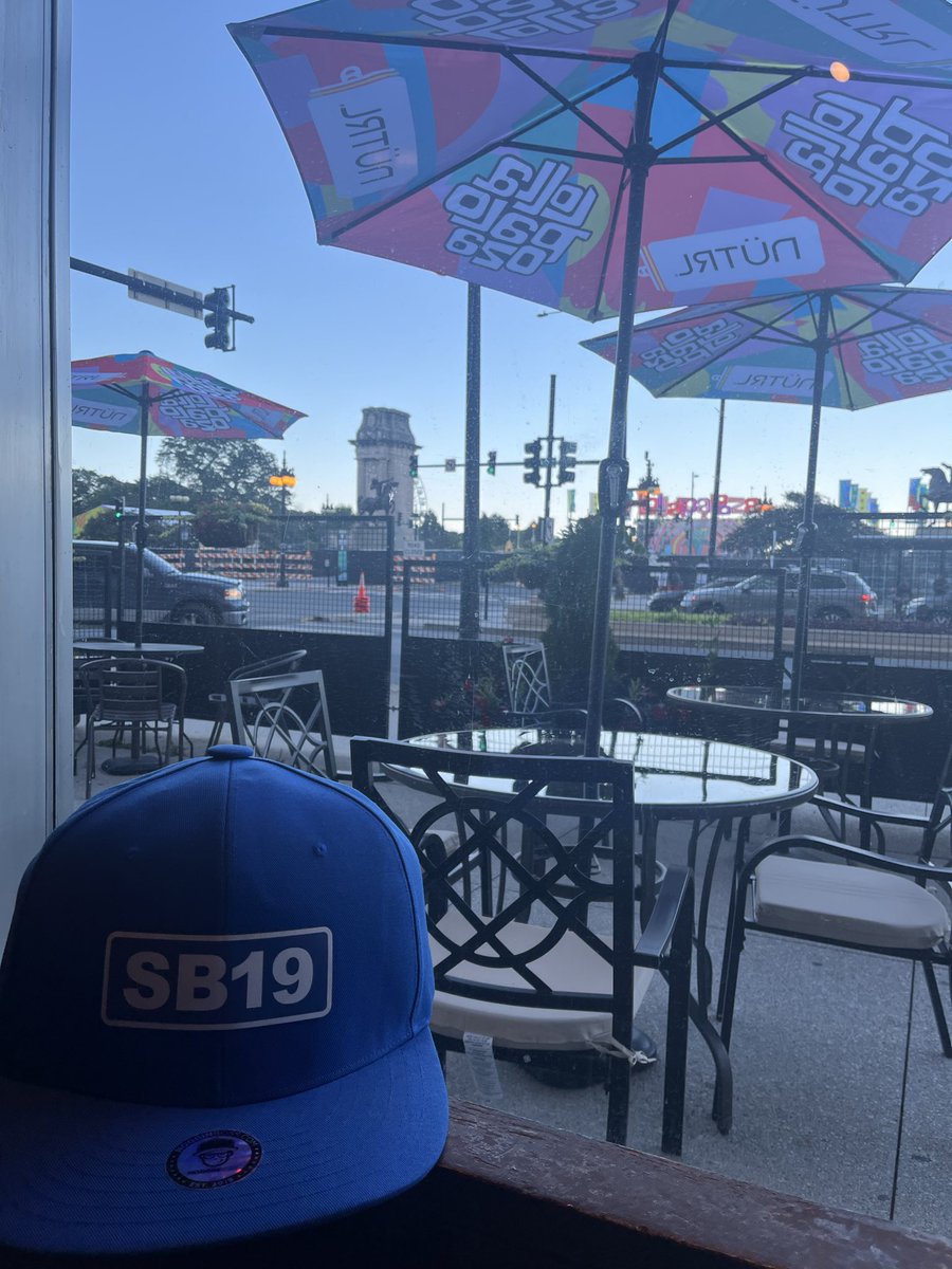 MMharljoy's tweet photo. Pinch. Me. AβTin.
Big blue SB19 hat is here at @lollapalooza for @SB19Official ππ©΅ππ₯Ή
AβTin beneath their wings, SB19 is truly and deservingly going up β¬οΈ
π΅π β‘οΈ πΊπΈ β‘οΈ π β‘οΈ ππ©΅π
#GoATin
#SBandana
#SBandana2026
#SBayanihan
#ATINAngels
#RockItDontBlockIt
#BlueOceanForSB19
#FirstFilipinoAtLolla
#FirstAllFilipinoAtLolla
#SB19
#RockTheBlueDontBlockTheView
#CocoGentoSaAmerika
#Excitexiety