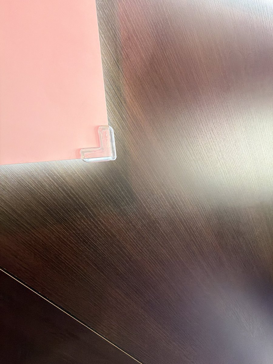 hanapipip's tweet photo. 【7/30】
今日の筋トレ🏋️背中
エニタイムのAFの角の部分、怪我しないようちゃんと保護してくれててほっこりしました😳

#筋トレ垢さんと繋がりたい #ダイエット垢さんと繋がりたい #朝活 #筋トレ #ダイエット #トレーニング https://t.co/ObijKEfiUF