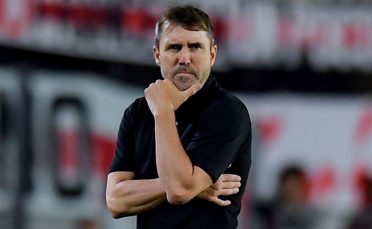 frabigol's tweet photo. PERDIÓ CON BOCA DE LOCAL

PERDIÓ UNA FINAL CON BELGRANO EN TRES MINUTOS

SE COMIÓ TRES CONTRA ALDOSIVI Y SE QUEDÓ AFUERA DE LA COPA ARGENTINA

PERDIÓ CON ATLÉTICO TUCUMAN, BARRACAS Y GIMNASIA

ECHÓ A JUAN FERNANDO QUINTERO

ANDATE DE RIVER COUDET, NO VA MÁS #ANDATECOUDET https://t.co/VTIAi4Gdpl