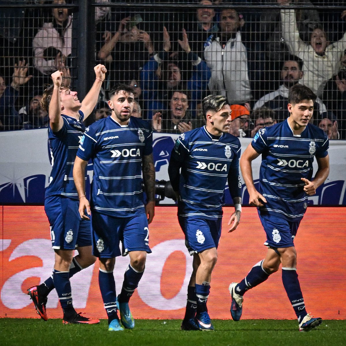 LigaAFA's tweet photo. ¡El Lobo pasó página y ganó ante su gente! 

@gimnasiaoficial superó 1 a 0 a @RiverPlate con gol de Steimbach por la #Fecha2 del #TorneoMercadoLibre Clausura 2026 🏆 https://t.co/aYZNER3UXK