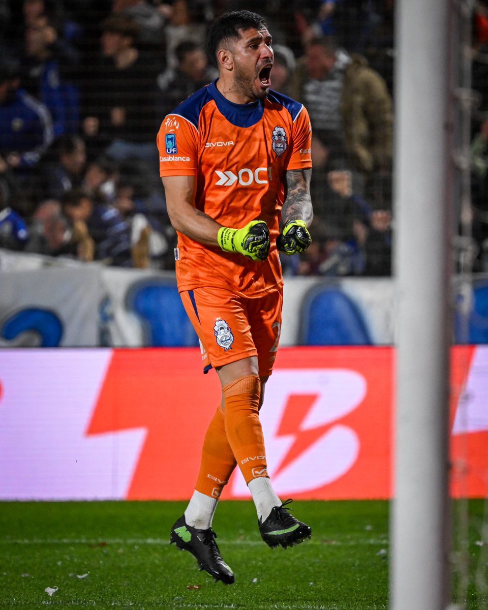 LigaAFA's tweet photo. ¡El Lobo pasó página y ganó ante su gente! 

@gimnasiaoficial superó 1 a 0 a @RiverPlate con gol de Steimbach por la #Fecha2 del #TorneoMercadoLibre Clausura 2026 🏆 https://t.co/aYZNER3UXK