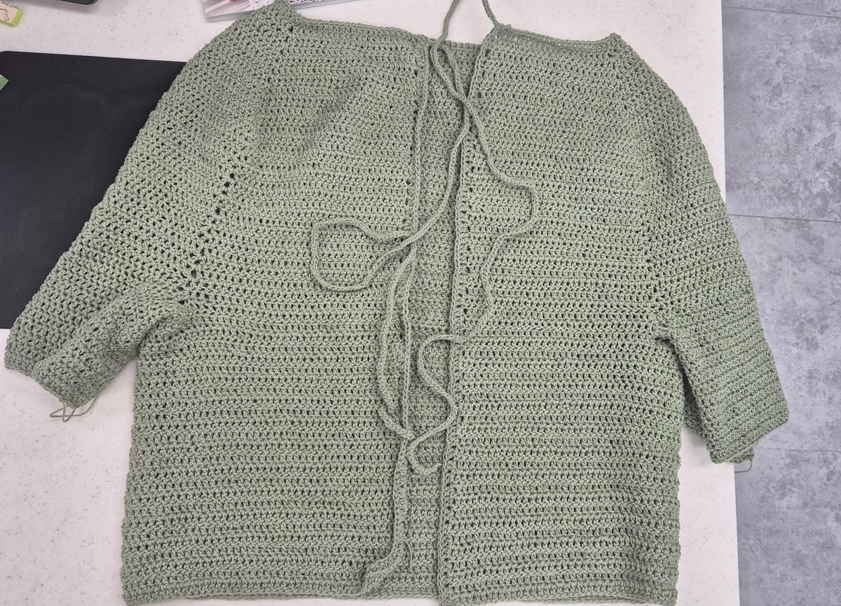 knit_Zzan's tweet photo. #뜨친소 #뜨개친구 #뜨개친구구함

뜨개질 1년 미만 
인생취미=뜨개질 
코바늘 대바늘 모두 흥미 만땅 
침묵의 혼뜨 한달차...
스페이스나 디스코드로
종종 뜨개 수다 떠실 뜨친소 모집합니다!!! 뜨개관련 얘기만 합니다! 
개인사 직장 가정사 다 금지! https://t.co/26ZDVlvBkT