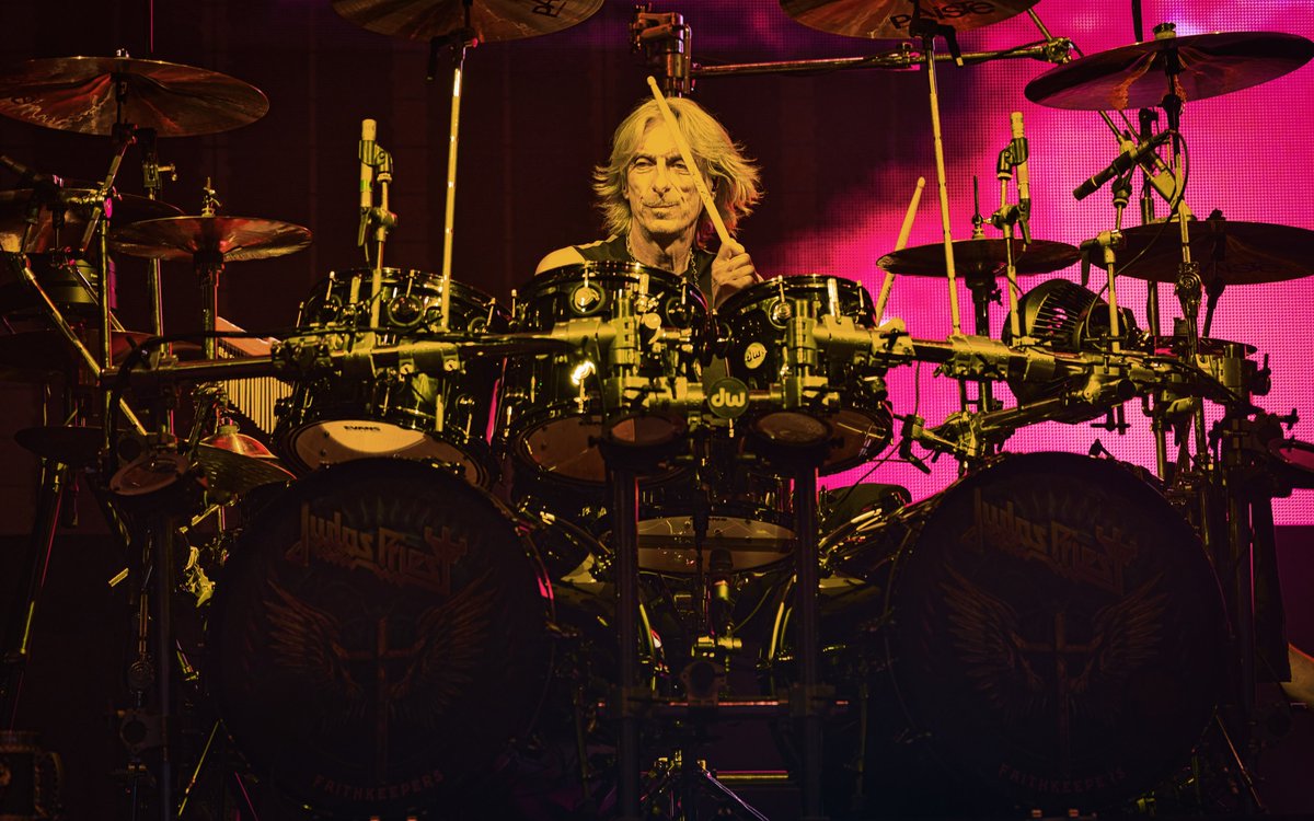 judaspriest's tweet photo. TUESDAY 28TH JULY - TORWAR ARENA, WARSAW, POLAND

Photos: Maciej Kobylanski
Stage Clothes: @RayBrownFashion https://t.co/d8dhdIIs8T