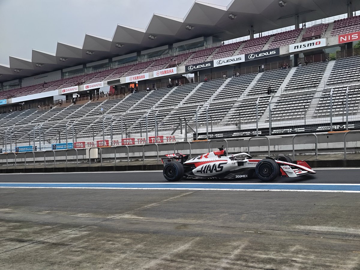 Haibo_itasha's tweet photo. とにかく楽しい！初めてF1のTPCを参加しましたけど..本当に想像したよりいい雰囲気！礼雄さんも中島さんも神対応！トークショーも凄く盛り上がってました！わざわざ時間作って中国から来てよかった！これからもHAASを応援します！(ps:何か礼雄さんって日本を話す時英語を話す時より100倍ユーモアって気がします🤔)
#TPC #F1 #HAAS #TGR