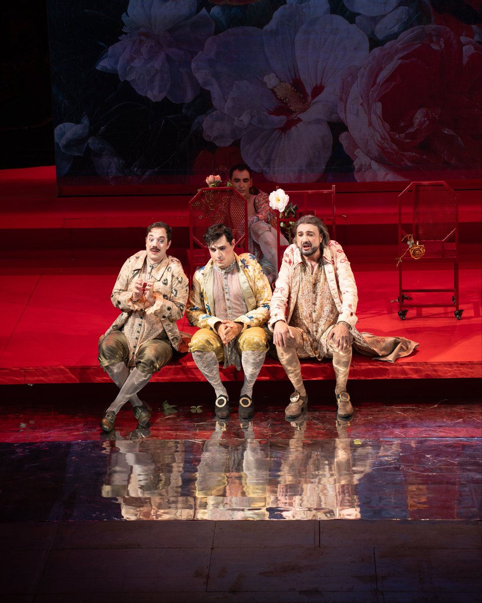 littleoperafest's tweet photo. Con humor, ingenio y una partitura llena de vida, “I Tre Gobbi” puso el broche final a la XI edición de LittleOpera Zamora. Una producción que conquistó al público entre risas, emoción y grandes voces.
@CyLEsVida https://t.co/XGkL1h6KX7