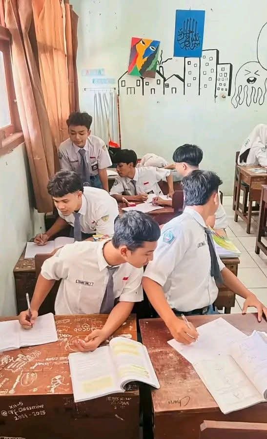 KucengTerbanggg's tweet photo. Ini knp malah muter https://t.co/fWMeOGyTvj