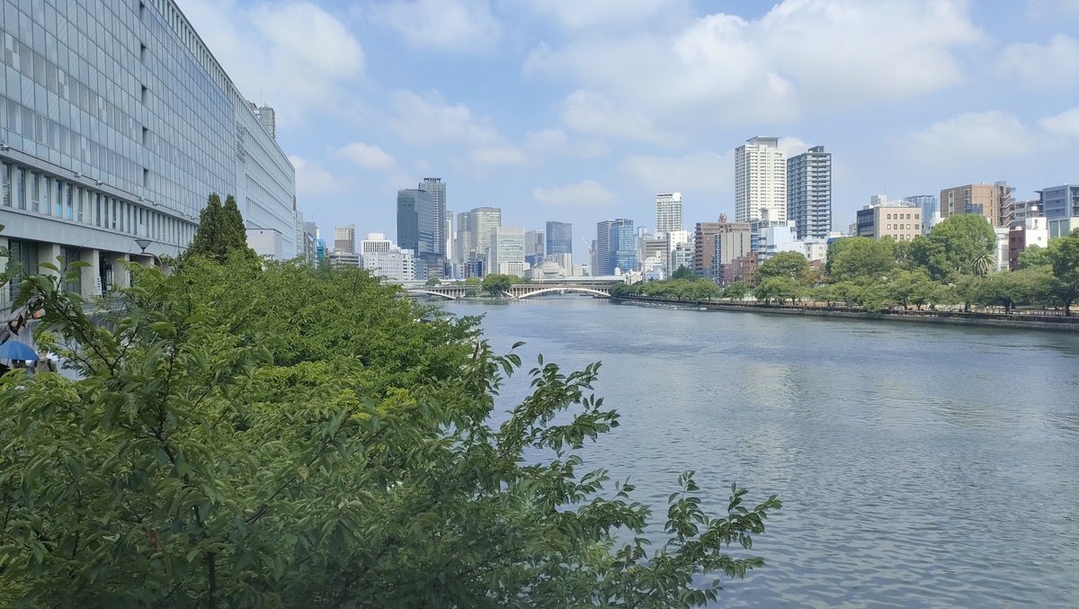 N2Mist's tweet photo. 今朝の天満橋 https://t.co/wl3Gk8iRSl