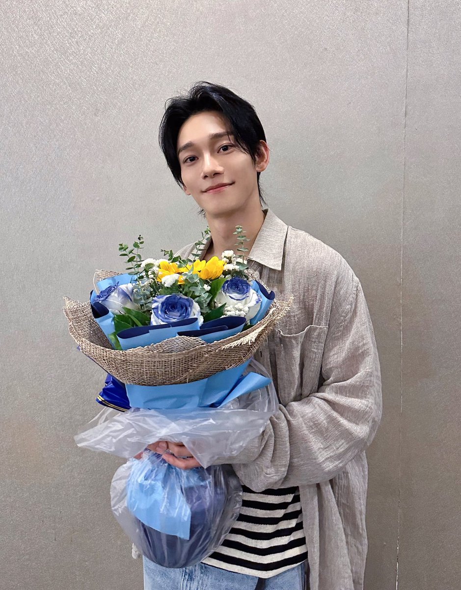 kjongdaearchive's tweet photo. https://t.co/1WPMqElrwF