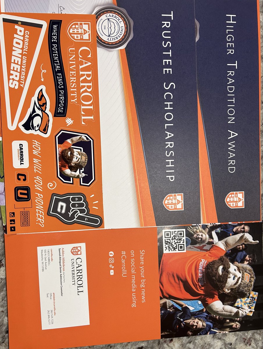 JacksonMcKay77's tweet photo. I want to thank Carroll University for this special opportunity to go to school and a chance to play football where my grandfather and great grandfather did! @piofootball @OLCoach_Ack @CoachPleester @carrollu @UHSTitansFB @TitansRecruits @bskelley12 @CoachBuddah https://t.co/OU33jcx6aN